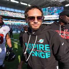 Mike McDaniel’s first coaching interview set after Dolphins firing