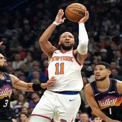Jalen Brunson comes up short in crunch time as struggling Knicks fall in ugly road loss to Suns