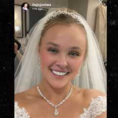 JoJo Siwa Posts Photo in Wedding Dress, Veil Ahead of Proposal Deadline