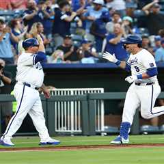 Royals moving in Kaufman Stadium fences in hopes of boosting home run totals