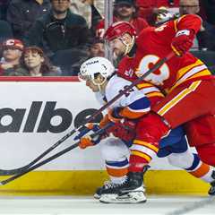 Islanders’ sloppy play costs them winnable road game to Flames