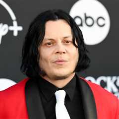 Jack White Mocks Trump’s Rambling One-Year Accomplishment Presser With Hulk Jokes: ‘Trump Smart,..