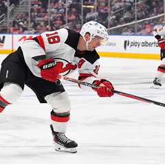 Islanders add Stanley Cup winner Ondrej Palat in trade with Devils