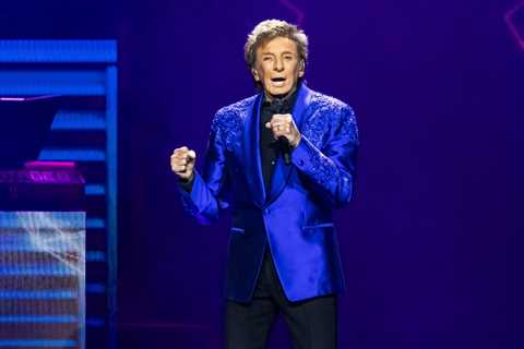 Barry Manilow Shares Health Update After Lung Cancer Diagnosis