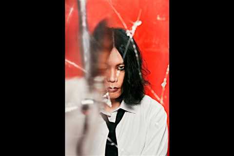 Kenshi Yonezu’s ‘IRIS OUT’ Extends Record to 12 Weeks at No. 1 as M!LK Scores First Top 3 Hit on..