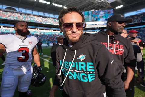 Mike McDaniel’s first coaching interview set after Dolphins firing