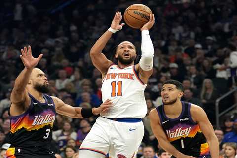 Jalen Brunson comes up short in crunch time as struggling Knicks fall in ugly road loss to Suns