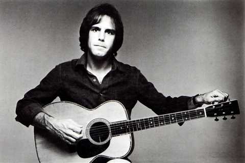 Bob Weir, Renowned Guitarist and Founding Member of the Grateful Dead, Dies at 78