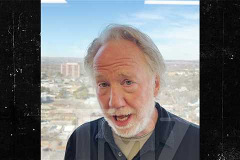 Timothy Busfield Surrenders to Cops on Child Sex Abuse Charges