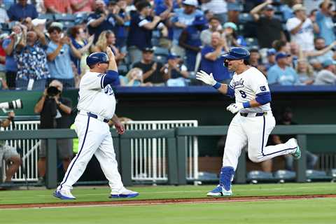 Royals moving in Kaufman Stadium fences in hopes of boosting home run totals