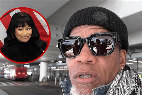 D.L. Hughley Tells Nicki Minaj to Forget Don Lemon, Watch Out for Chris Hansen