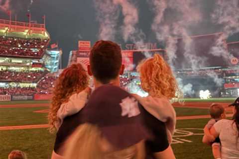 Cody Bellinger’s wife celebrates Yankees return after $162 million free agency signing