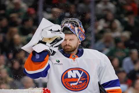 FanDuel Sportsbook promo code: Bet $5, get $300 in bonus bets for  Islanders vs. Sabres