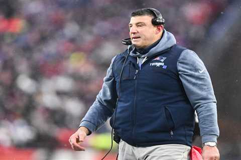 DraftKings promo: Bet $5 and get $300 in bonus bets for Patriots vs. Broncos