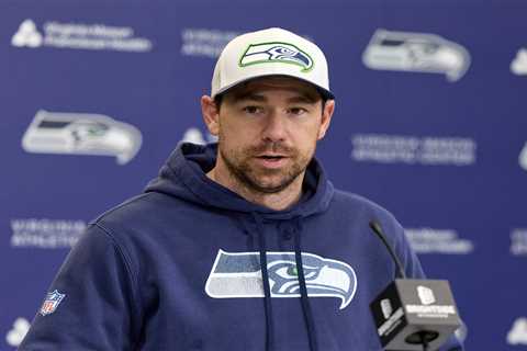 Kubiak the clear favorite for Raiders vacancy, but should he want it?