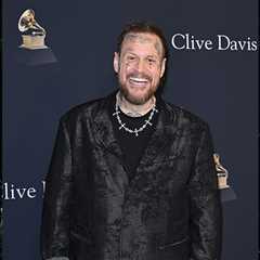 Jelly Roll Shows Off Major Weight Loss at Pre-Grammy Gala