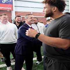 The Giants’ path back to the Super Bowl doesn’t need to be so long — and this is where it starts