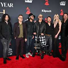 Foo Fighters Preview Batch of Riotous New Songs From Untitled 12th Album on Interactive..