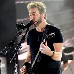 Watch an Annoyed Chad Kroeger Sing Snippet of Nickelback’s ‘Rockstar’ for Demanding Fan at Casino