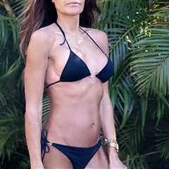 Hot Mom Bods Over 50 ... Guess Who's Lil' Black Bikini!