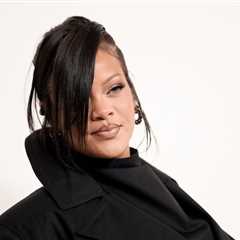 Rihanna Raising Hopes Again With Day-In-The-Life Video Montage Featuring Recording Studio Session