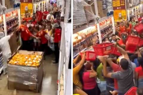 Supermarket Shoppers Fight in Frenzy Over Discounted Noodles, on Video