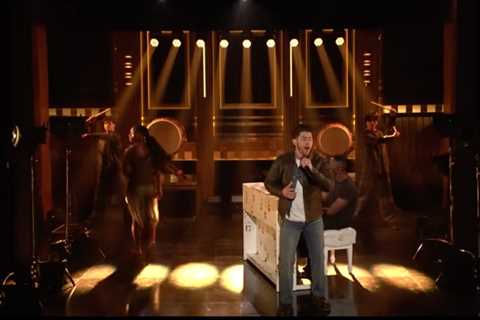 Nick Jonas Performs Emotional ‘Gut Punch’ on ‘Tonight Show’ Accompanied By Ballet Dancer,..