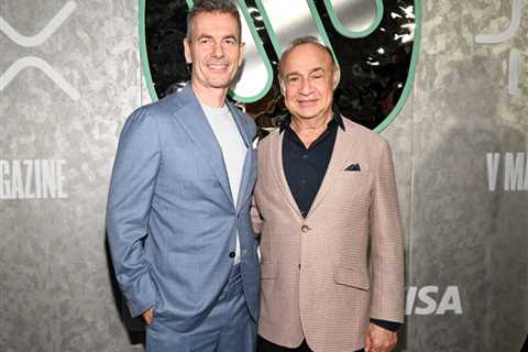 WMG Quarterly Revenue Up 10% on Recorded Music & Streaming Growth From Alex Warren, sombr Hits