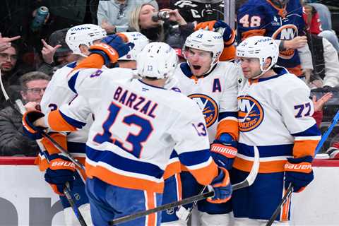 Islanders grind out win over Devils to head into Olympic break on positive note