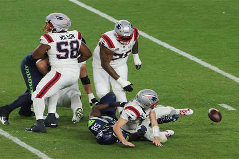 Drake Maye has been awful as Super Bowl 2026 gets away from Patriots