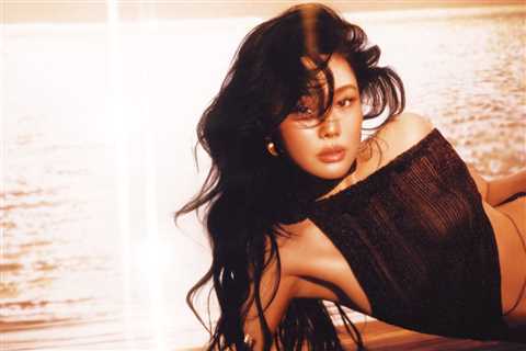 TIA RAY Returns With Genre-Bending English Album ‘NEW DAY’