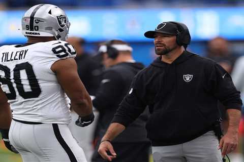 Raiders promote Rob Leonard to be defensive coordinator