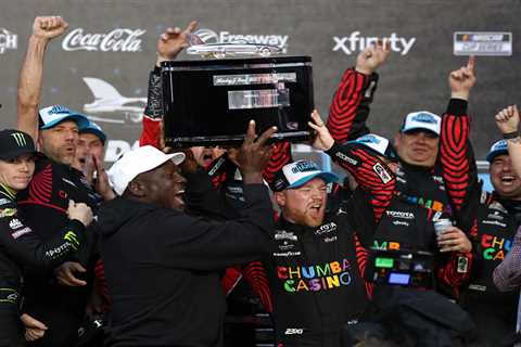Tyler Reddick gives Michael Jordan his first Daytona 500 win with dramatic final-lap surge