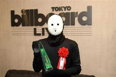 Uketsu Talks ‘Strange Maps’ Topping Inaugural Billboard Japan Book Chart, Musical Influences &..