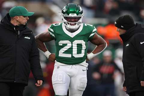 Breece Hall gets candid about mindset on murky Jets future: ‘Whatever happens, happens’