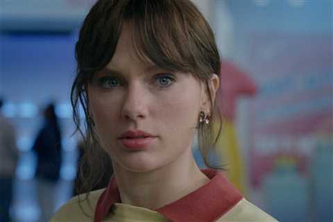 Which Artists Have the Most Albums With Multiple Hot 100 No. 1 Hits?