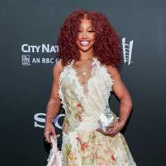 SZA Recalls Being Told She ‘Wouldn’t Beat Taylor Swift’ on the Charts, But ‘Anything Is Possible’