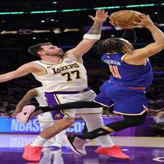 Lakers flash hustle, muscle in gritty victory over Knicks
