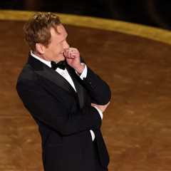 ‘Bridesmaids’ & Marvel Reunions Set for 2026 Oscars, Plus More Highlights of Creative Team..