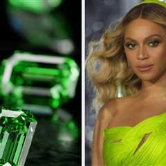 Choose Between These Green Celeb Looks To Reveal Your TRUE Birthstone
