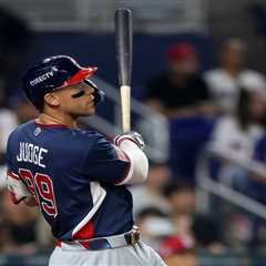Aaron Judge has home run robbed by Julio Rodriguez two innings after making spectacular defensive..