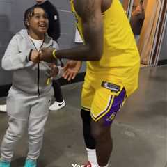 LeBron James rewards polite young fan with autograph