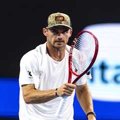 Tommy Paul has one-word reaction to fiancée Paige Lorenze’s Miami Open look