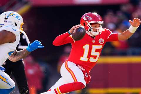 Chiefs QB Patrick Mahomes has thoughts on Trent McDuffie trade to Rams