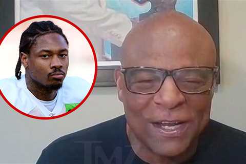 Warren Moon Not Surprised Patriots Dumped Stefon Diggs, ‘He Brings Baggage’