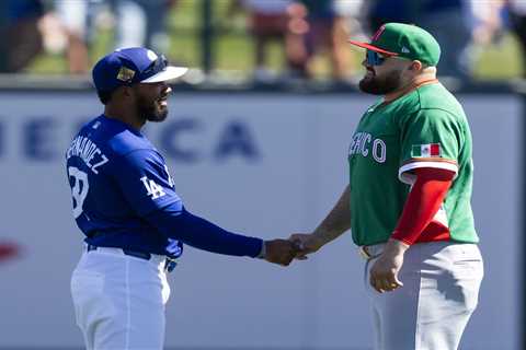 Dodgers beat Team Mexico in pre-WBC exhibition