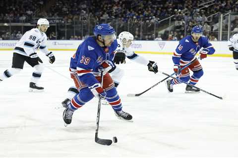 Sam Carrick appears to be heading to Sabres as Rangers continue retool