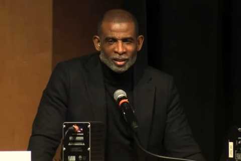 Deion Sanders gets choked up delivering eulogy for Colorado QB Dominiq Ponder