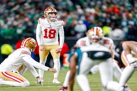 49ers agree to extension with savior kicker Eddy Pineiro