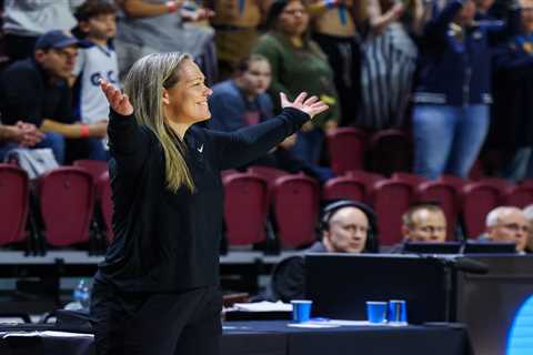 Meg Barber has turned NYU women’s hoops into a sustained winner — and so much more